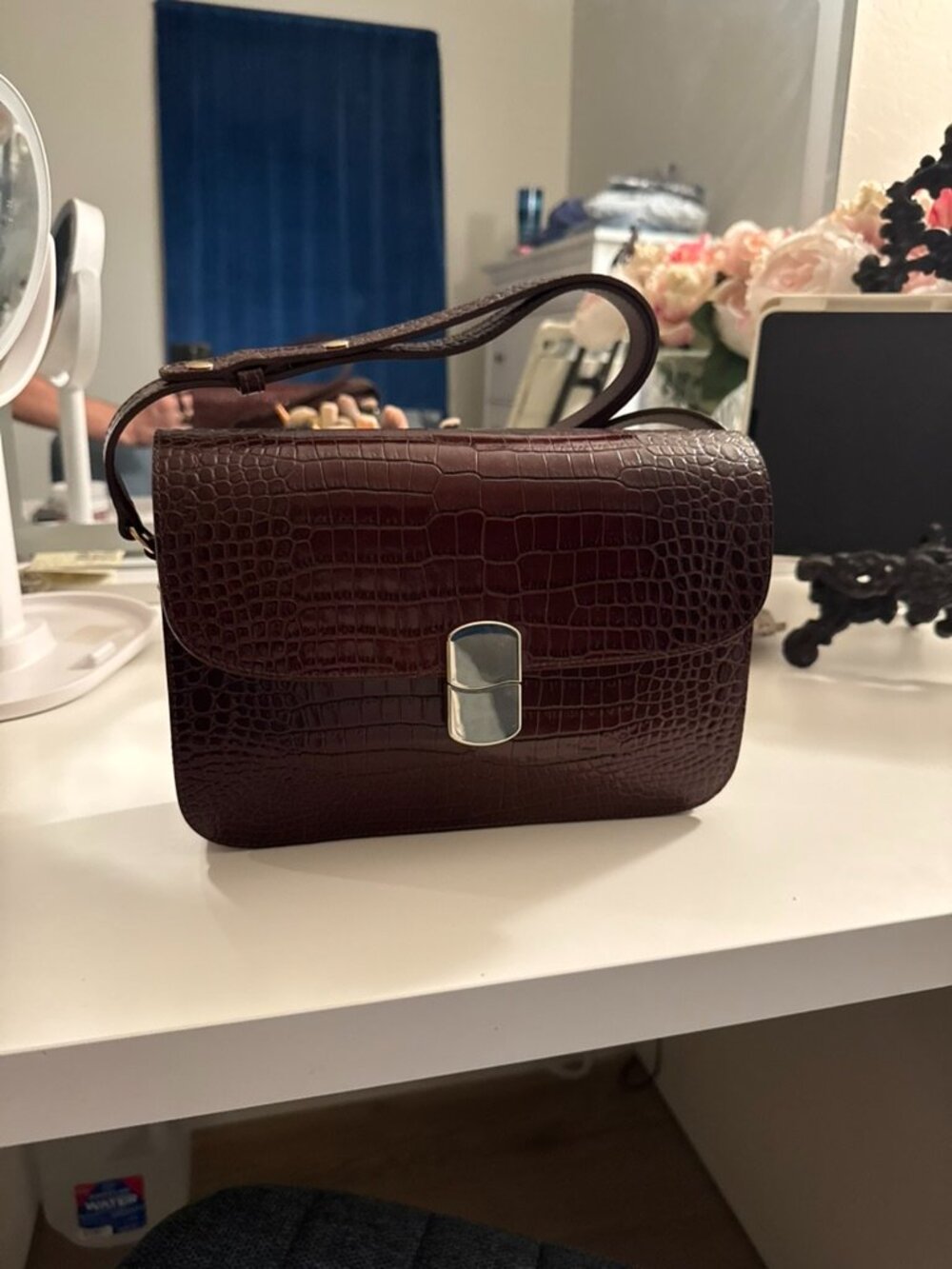 NWOT Sézane Milo Classic Bag Choco Croco Embossed Leather Crossbody